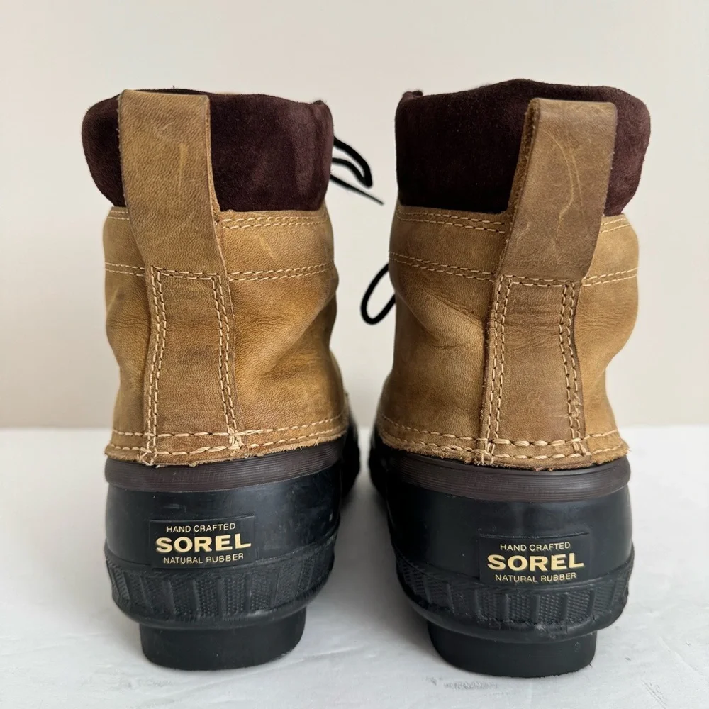 Sorel Cheyenne II Winter Duck Boot Youth size 4 Tan Black Waterproof Snow Rain